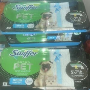 Swiffer Heavy Duty Pet Wet Cloths with Odor Defense